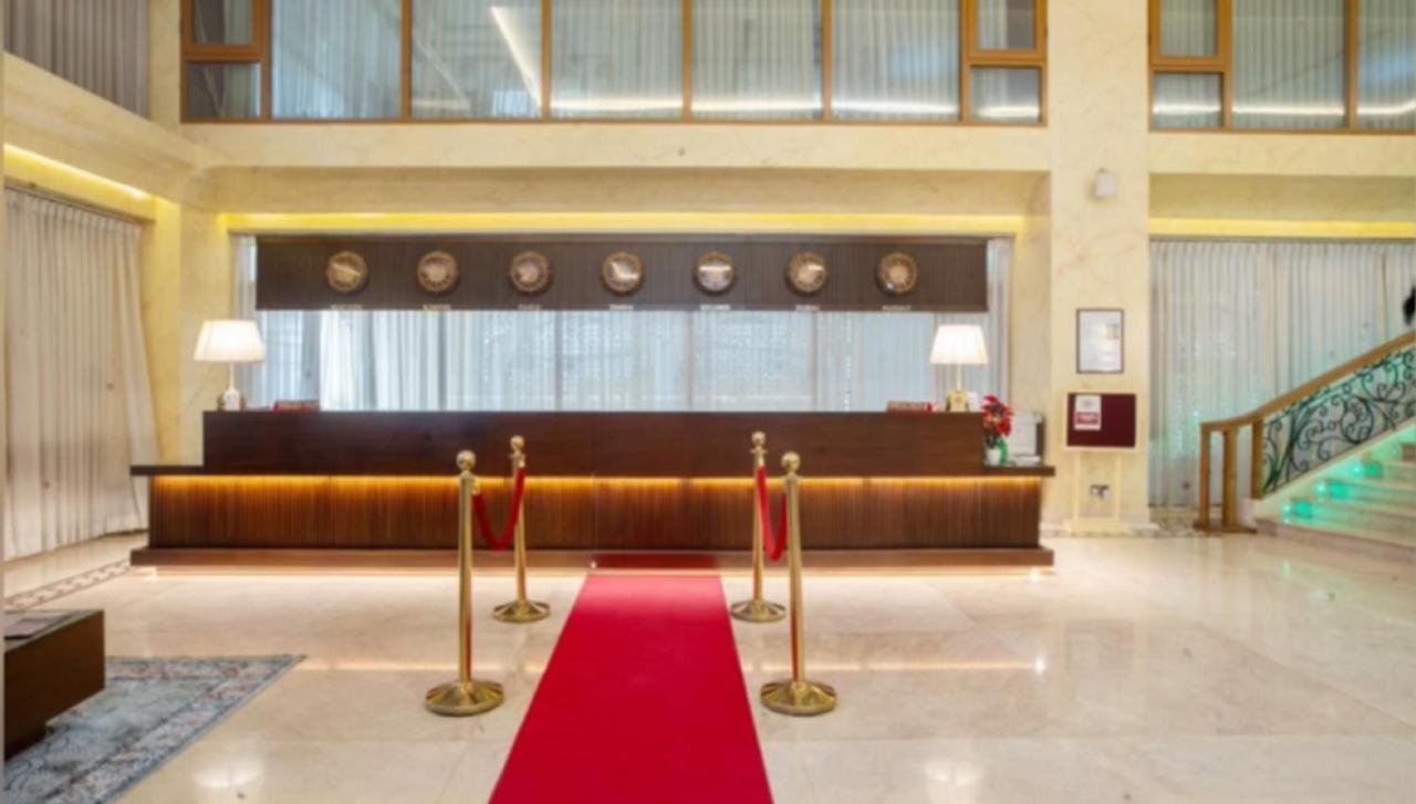 The Royal Paradise Dhaka Exterior photo